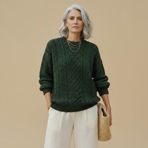 Carraig Donn Irish Fisherman Sweater Cable Knit 100% Merino Wool Forest Green